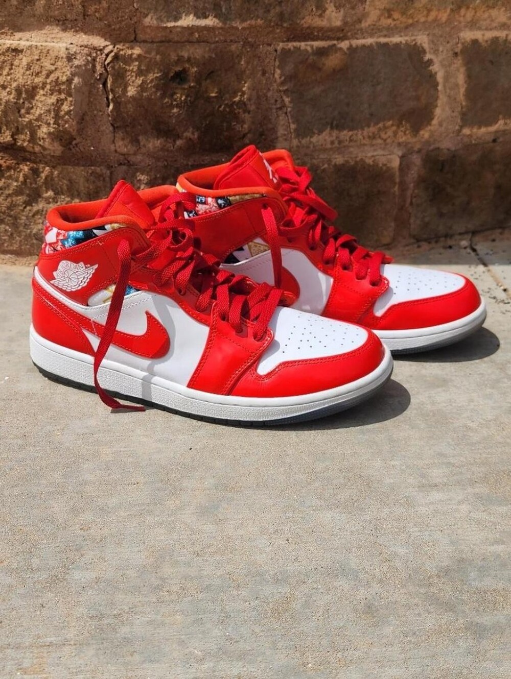 Jordan Air Jordan 1 Mid SE Barcelona Sweater Red White